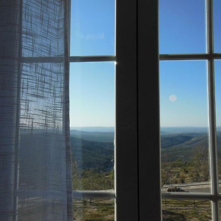 Apartamento Avenida Del Parque Cazorla Bagian luar foto