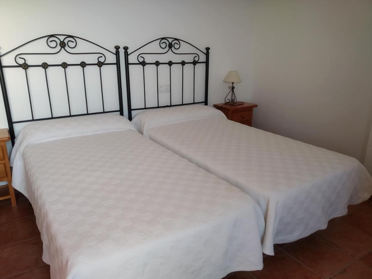 Apartamento Avenida Del Parque Cazorla Bagian luar foto