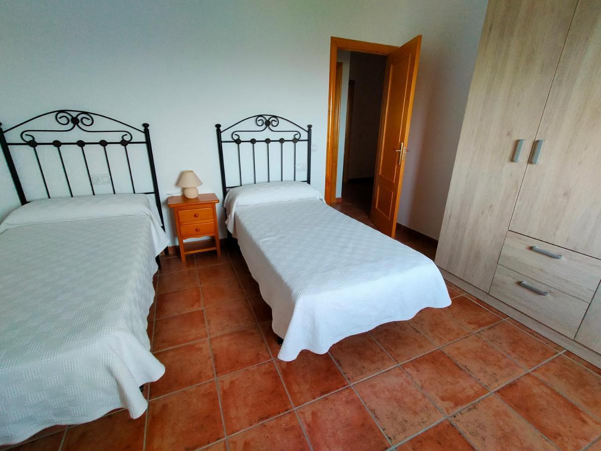 Apartamento Avenida Del Parque Cazorla Bagian luar foto