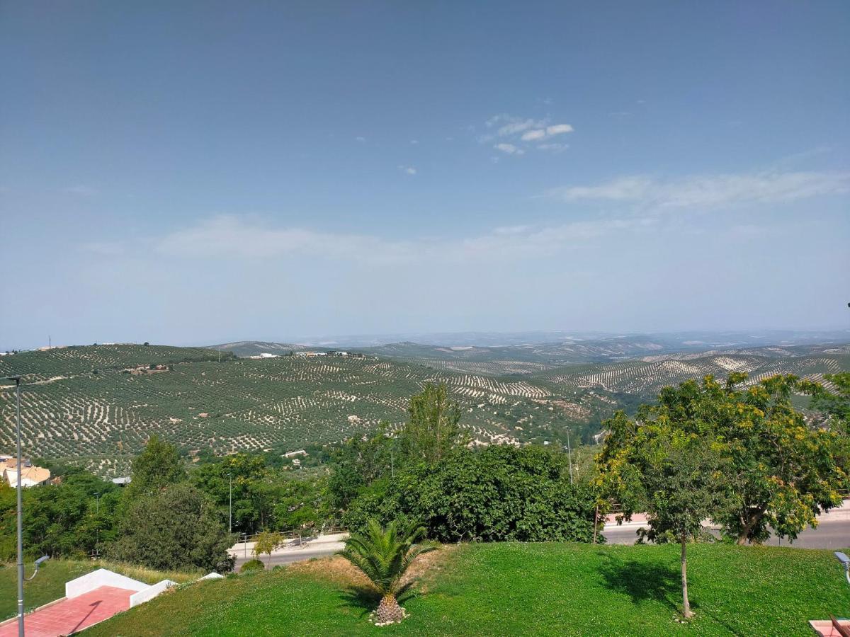 Apartamento Avenida Del Parque Cazorla Bagian luar foto
